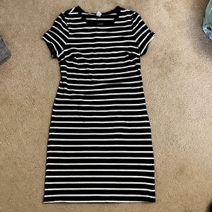 Old Navy Fitted Casual Striped Dress